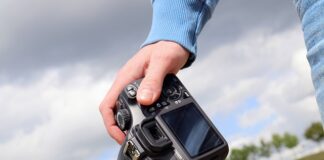 Dlaczego motor strzela z rury? Dlaczego motor strzela z rury?