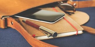 Jak utrzymać porządek na swoim biurku? Jak utrzymać porządek na swoim biurku?