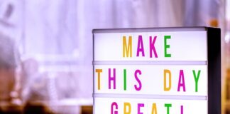 Ile potrzeba folii grzewczej na m2? Ile potrzeba folii grzewczej na m2?