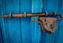 Przed czym chroni odzież roboczą?