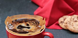 Jak zamontować sportowy filtr powietrza?